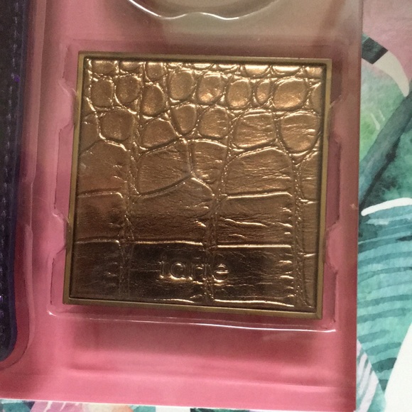 HP🎉 Tarte Makeup Bundle with Makeup Bag - Picture 4 of 7